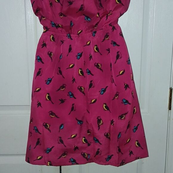 Accidentally in Love magenta bird print dress sleeveless fit and flare Sz M NWOT - Picture 5 of 7